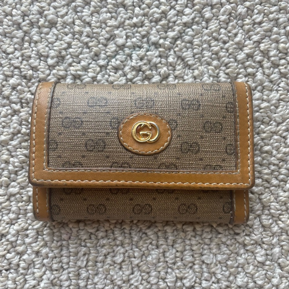 GUCCI Vintage Leather 6 Key Holder Wallet Snap Pouch Print
